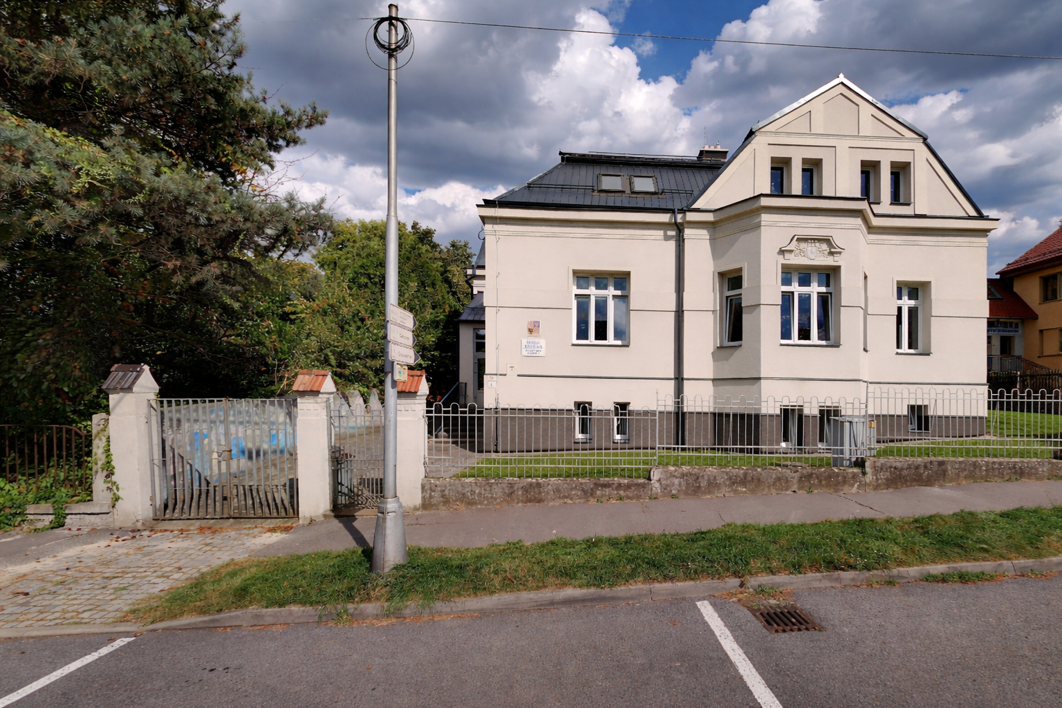 Družina na ul. Jiráskova