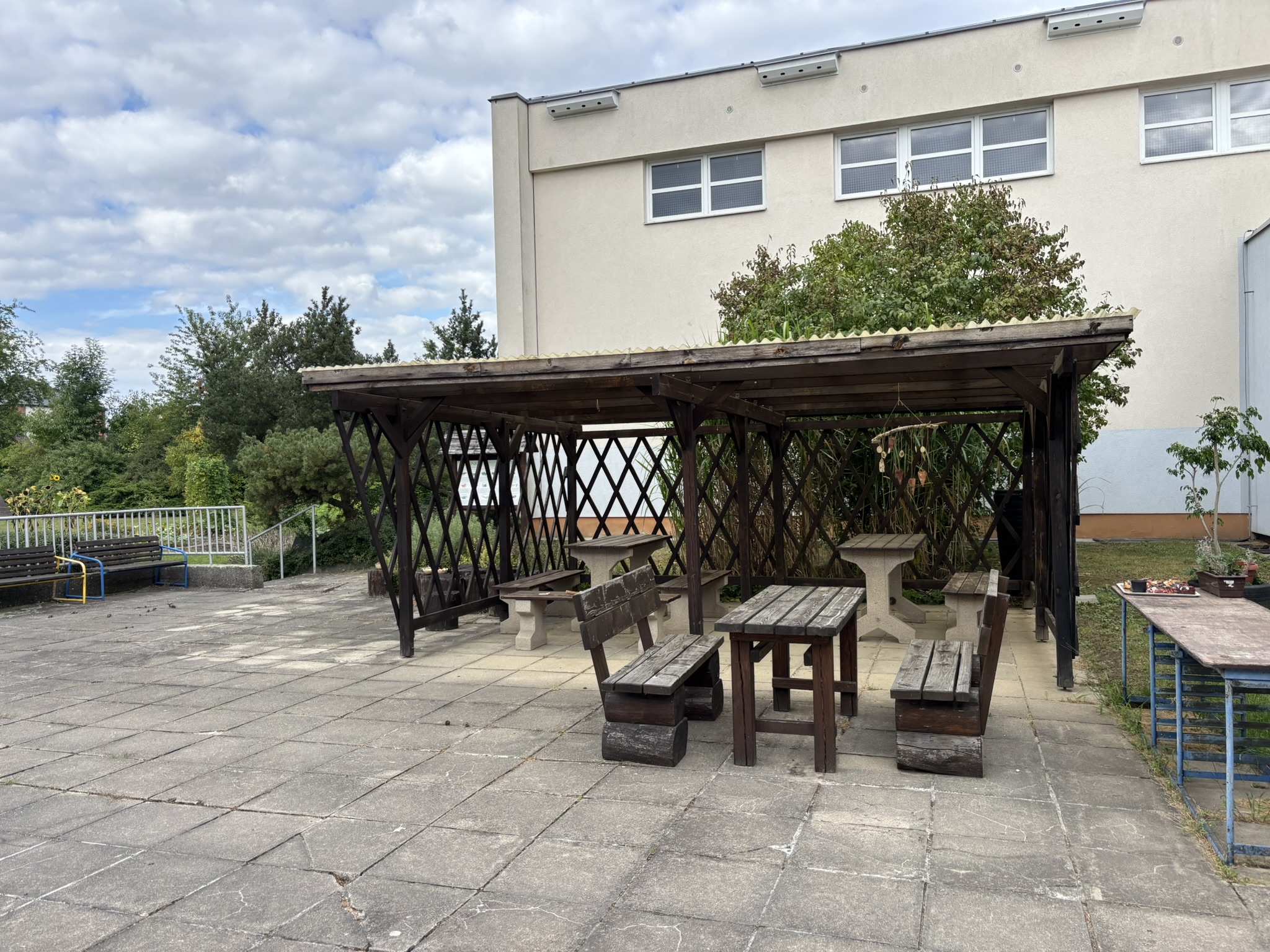 Současná venkovní učebna